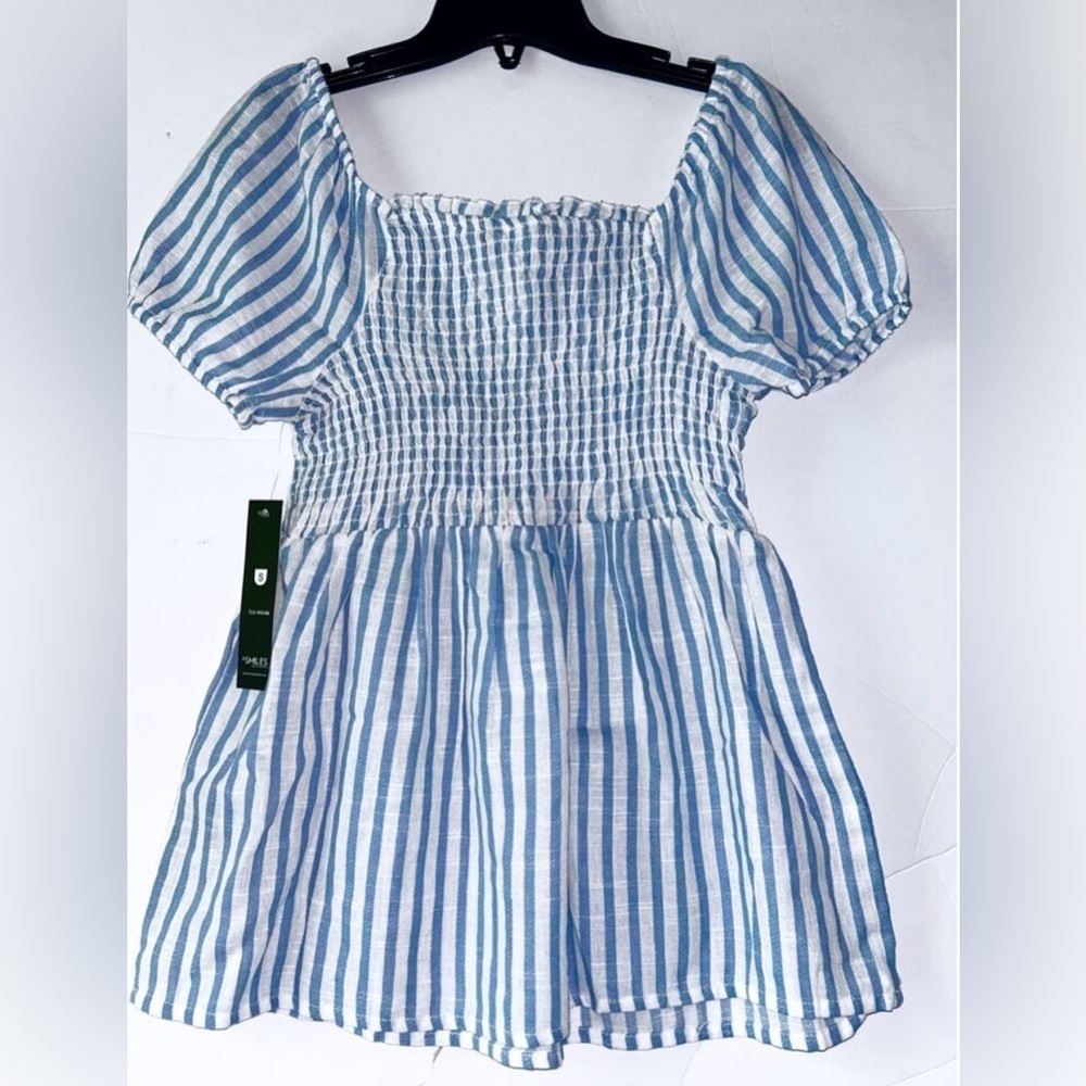 Unique Spectrum Light Blue and White Checkered Top